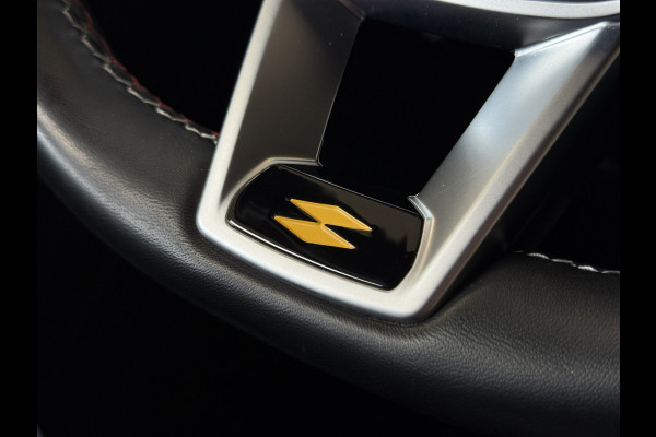 Renault Captur 1.3 TCe 140 R.S. Line | Groot navi | 18" | Camera | Stoelverwarming | 100% Dealer onderhouden!