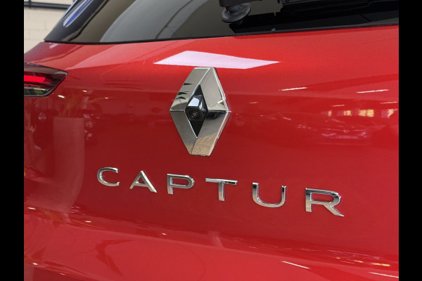 Renault Captur 1.3 TCe 140 R.S. Line | Groot navi | 18" | Camera | Stoelverwarming | 100% Dealer onderhouden!