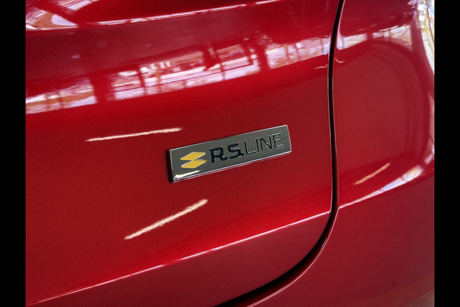 Renault Captur 1.3 TCe 140 R.S. Line | Groot navi | 18" | Camera | Stoelverwarming | 100% Dealer onderhouden!