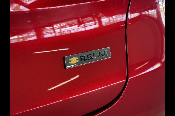 Renault Captur 1.3 TCe 140 R.S. Line | Groot navi | 18" | Camera | Stoelverwarming | 100% Dealer onderhouden!