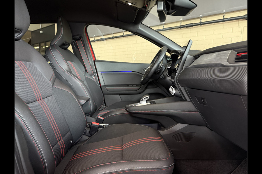 Renault Captur 1.3 TCe 140 R.S. Line | Groot navi | 18" | Camera | Stoelverwarming | 100% Dealer onderhouden!