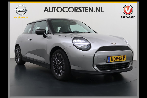 MINI Cooper E 40.7kWh SOH 99% Navi Camera Apple Carplay Android Auto Cruise Control Pdc Lmv DAB Led Regen-Lichtsensor Bluetooth Dodehoek detector Rijstrooksensor WiFi Isofix Origineel Nederlandse Auto Fabrieksgarantie tot 7-2-2028 Accu garantie tot 7-2-2033/160.000km