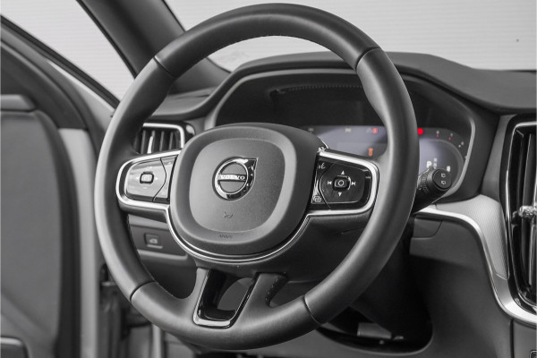 Volvo V60 Cross Country 2.0 B5 AWD Plus Camera Stuur & Stoelverw H/K Memory Standverwarming