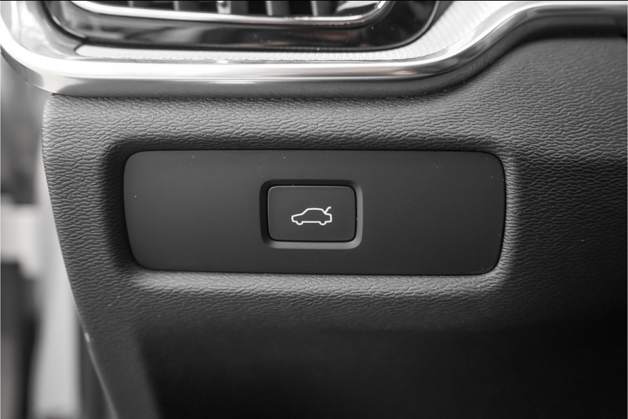 Volvo V60 Cross Country 2.0 B5 AWD Plus Camera Stuur & Stoelverw H/K Memory Standverwarming