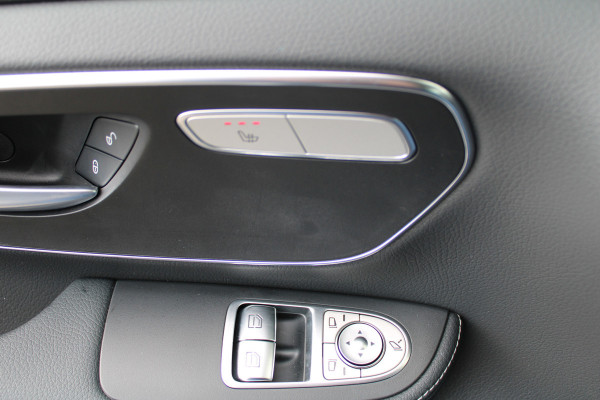 Mercedes-Benz Eqv 300 L2 / AMG / New Model / bj2025 / 360 Camera / 7-Persoons / Led / Vol Opties / NIEUWSTAAT