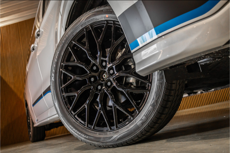 Ford Transit Custom 300 2.0 TDCI L2H1 Sport 170 PK DC | Dubbel Cabine | 360 Camera | Middenconsole | ACC | Blind Spot | Navigatie | Camera | CarPlay Elek. Trekhaak | 5-Zitter | BPM VRIJ | Verlengde fabrieksgarantie tot 11-2029