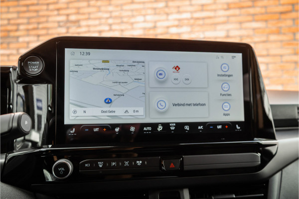 Ford Transit Custom 300 2.0 TDCI L2H1 Sport 170 PK DC | Dubbel Cabine | 360 Camera | Middenconsole | ACC | Blind Spot | Navigatie | Camera | CarPlay Elek. Trekhaak | 5-Zitter | BPM VRIJ | Verlengde fabrieksgarantie tot 11-2029