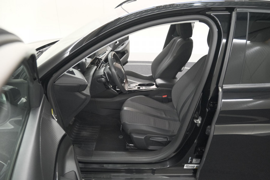 Peugeot 208 PureTech 100 EAT8 Allure | Camera | Navigatie | Apple Carplay | Parkeersensoren