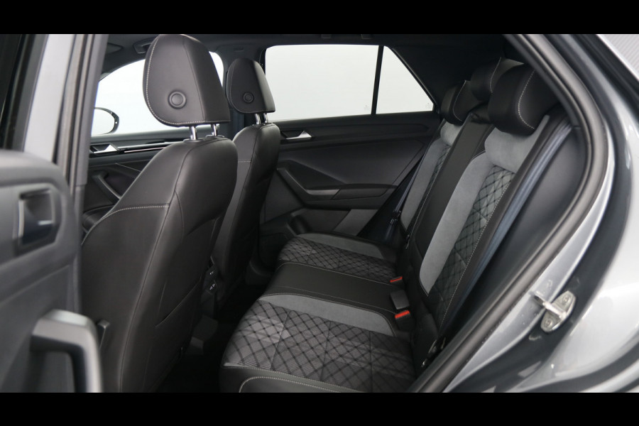 Volkswagen T-Roc 1.5 TSI 150pk R-Line Business DSG / Panoramadak / Keyless / Stoelverwarming / Camera