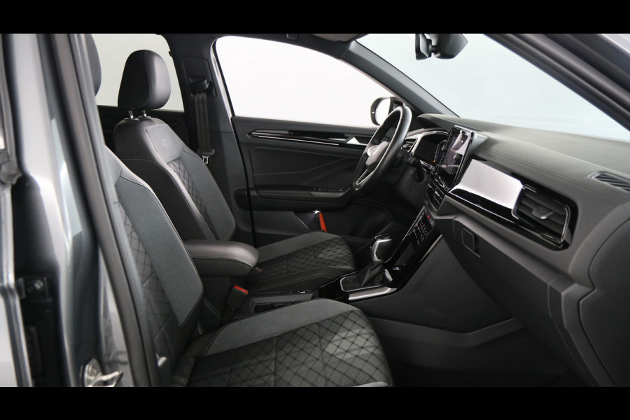 Volkswagen T-Roc 1.5 TSI 150pk R-Line Business DSG / Panoramadak / Keyless / Stoelverwarming / Camera