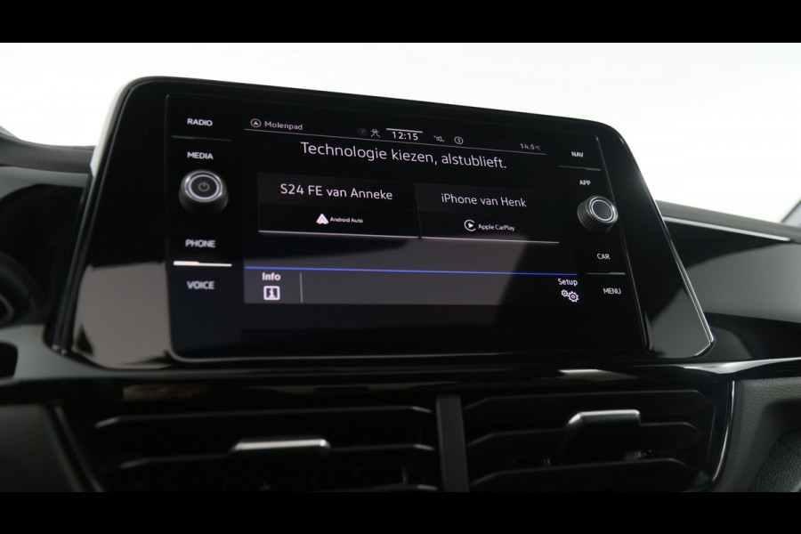 Volkswagen T-Roc 1.5 TSI 150pk R-Line Business DSG / Panoramadak / Keyless / Stoelverwarming / Camera