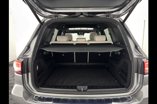 Mercedes-Benz Glb 180 Business Solution (INCL-BTW) *PANO | ADAPTIVE-CRUISE | LEATHER | FULL-LED | BLINDSPOT | MEMORY-PACK | AMBIENTLIGHT | HEATED-SPORTSEATS | WIDESCREEN-DIGICOCKPIT | DAB+ | NAVI-FULLMAP | CAMERA | PRIVACYGLASS |