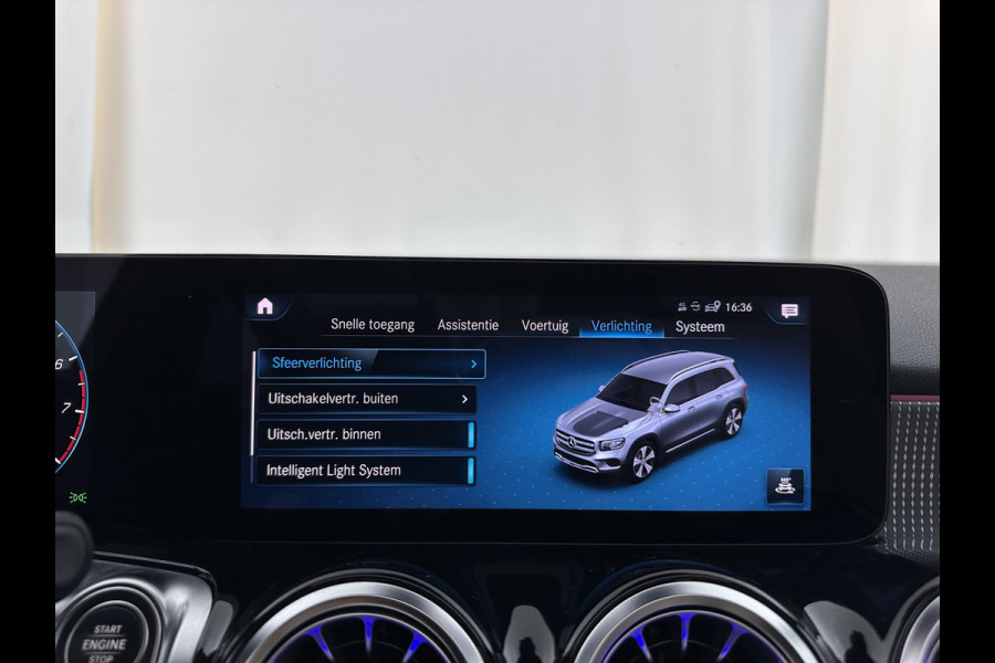 Mercedes-Benz Glb 180 Business Solution (INCL-BTW) *PANO | ADAPTIVE-CRUISE | LEATHER | FULL-LED | BLINDSPOT | MEMORY-PACK | AMBIENTLIGHT | HEATED-SPORTSEATS | WIDESCREEN-DIGICOCKPIT | DAB+ | NAVI-FULLMAP | CAMERA | PRIVACYGLASS |