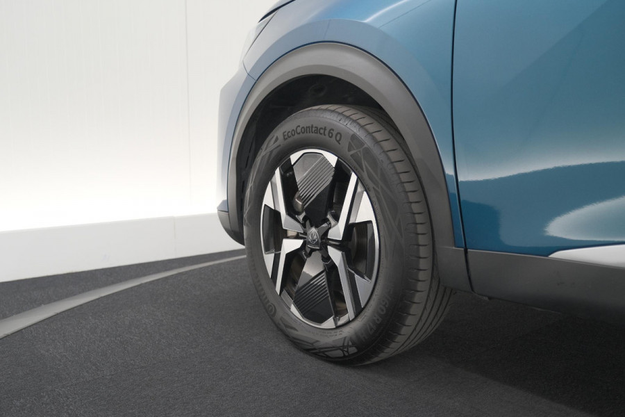 Peugeot e-2008 EV Allure Avantage 54 kWh | 11 KW Laadfunctie | Parkeersensoren | Apple Carplay