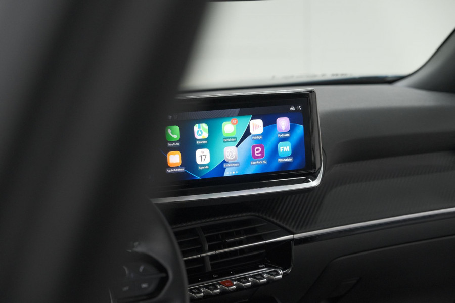 Peugeot e-2008 EV Allure Avantage 54 kWh | 11 KW Laadfunctie | Parkeersensoren | Apple Carplay