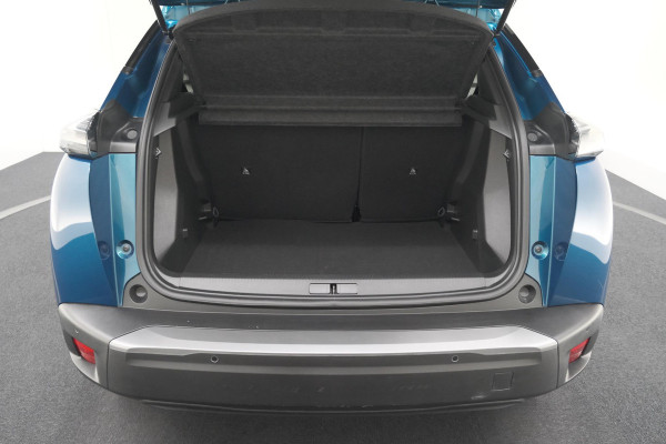 Peugeot e-2008 EV Allure Avantage 54 kWh | 11 KW Laadfunctie | Parkeersensoren | Apple Carplay