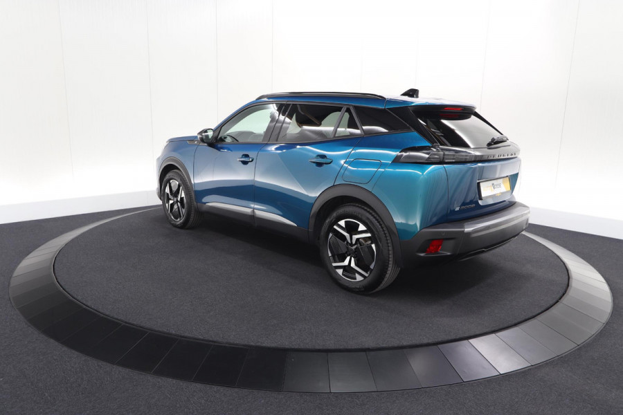 Peugeot e-2008 EV Allure Avantage 54 kWh | 11 KW Laadfunctie | Parkeersensoren | Apple Carplay