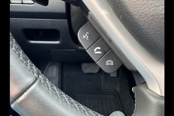 Suzuki Vitara 1.5 Hybrid Automaat Panorama Adapt Cruise Camera+Pdc Navigatie Carplay Stoelverwarming