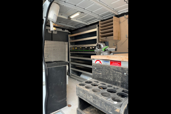 Mercedes-Benz Sprinter Servicewagen 311 2.2 CDI euro6 L2H2, Inrichting, Omvormer V230, Compressor, Oprijplaat, RIJKLAARPRIJS