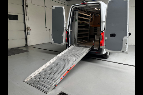 Mercedes-Benz Sprinter Servicewagen 311 2.2 CDI euro6 L2H2, Inrichting, Omvormer V230, Compressor, Oprijplaat, RIJKLAARPRIJS