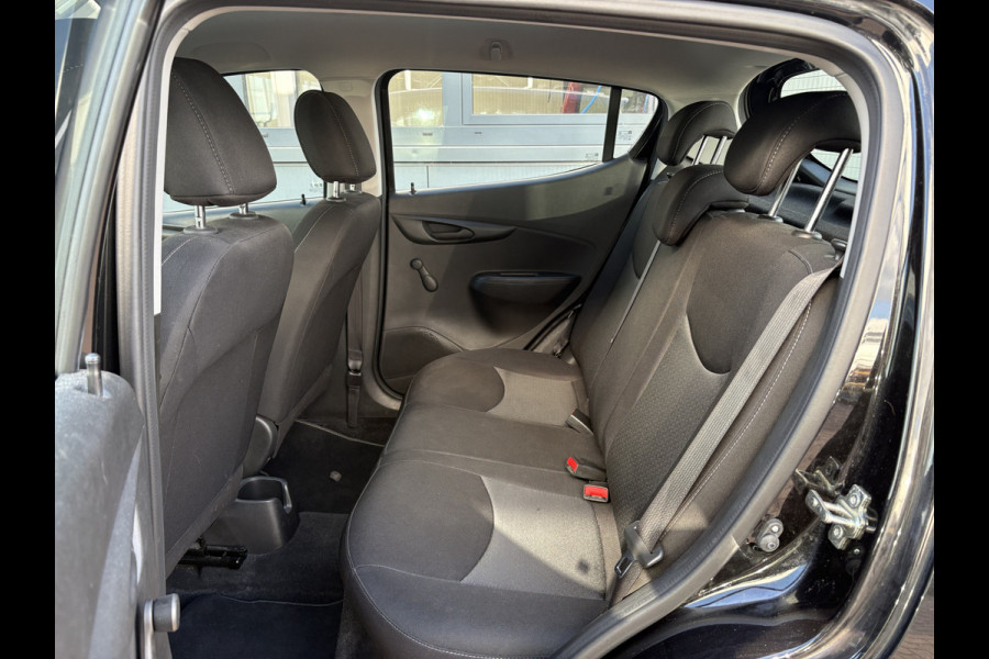Opel KARL 1.0 ecoFLEX 75pk Automaat Edition Plus NAVI/CARPLAY/AIRCO/CRUISE/PDC