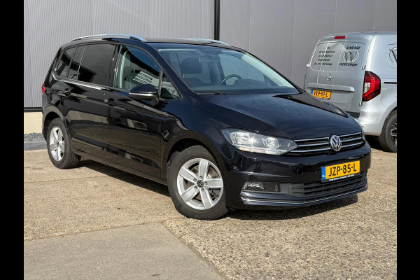 Volkswagen Touran 1.5 TSI Comfortline Business 7p NAVI - ACC - STOELVERW.