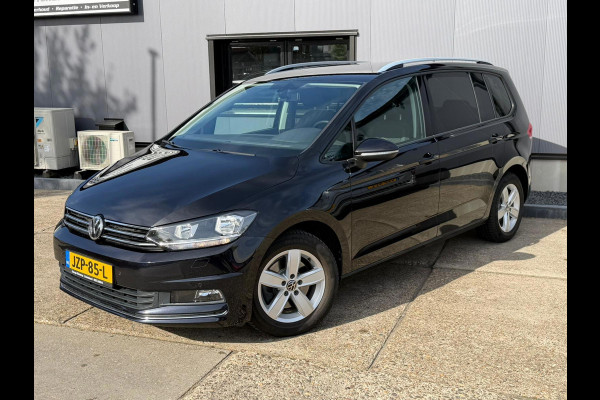 Volkswagen Touran 1.5 TSI Comfortline Business 7p NAVI - ACC - STOELVERW.