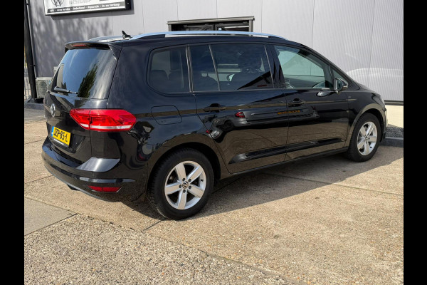 Volkswagen Touran 1.5 TSI Comfortline Business 7p NAVI - ACC - STOELVERW.