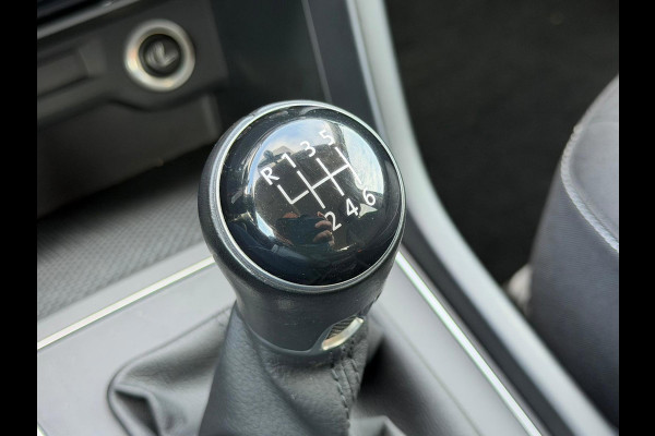 Volkswagen Touran 1.5 TSI Comfortline Business 7p NAVI - ACC - STOELVERW.