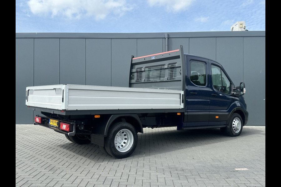 Ford Transit 2.0 TDCI 130 PK 3.5T / PICK UP / ** 10.817 KM ** / 7 PERSOONS DUBBELE CABINE / ECC / CRUISE / STANDKACHEL / DUBBEL LUCHT / STOEL