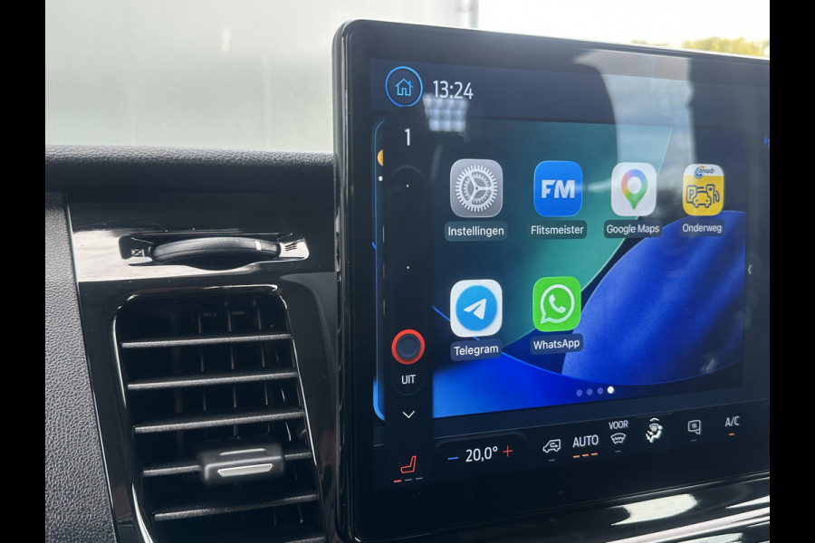 Ford Transit 2.0 TDCI 130 PK 3.5T / PICK UP / ** 10.817 KM ** / 7 PERSOONS DUBBELE CABINE / ECC / CRUISE / STANDKACHEL / DUBBEL LUCHT / STOEL