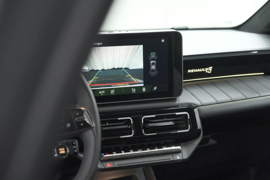 Renault 4 comfort range iconic 52 kWh | Elektrische Kofferklep | Camera | Dodehoekdetectie | Adaptieve Cruise Control