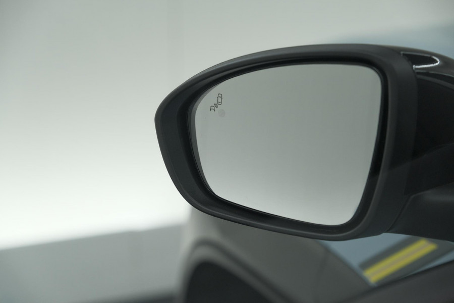 Renault 4 comfort range iconic 52 kWh | Elektrische Kofferklep | Camera | Dodehoekdetectie | Adaptieve Cruise Control