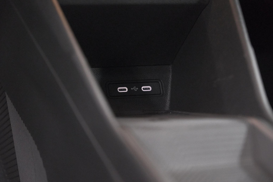 Renault 4 comfort range iconic 52 kWh | Elektrische Kofferklep | Camera | Dodehoekdetectie | Adaptieve Cruise Control