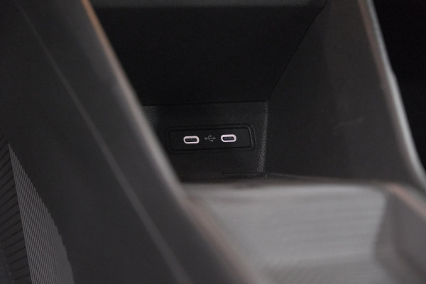 Renault 4 comfort range iconic 52 kWh | Elektrische Kofferklep | Camera | Dodehoekdetectie | Adaptieve Cruise Control