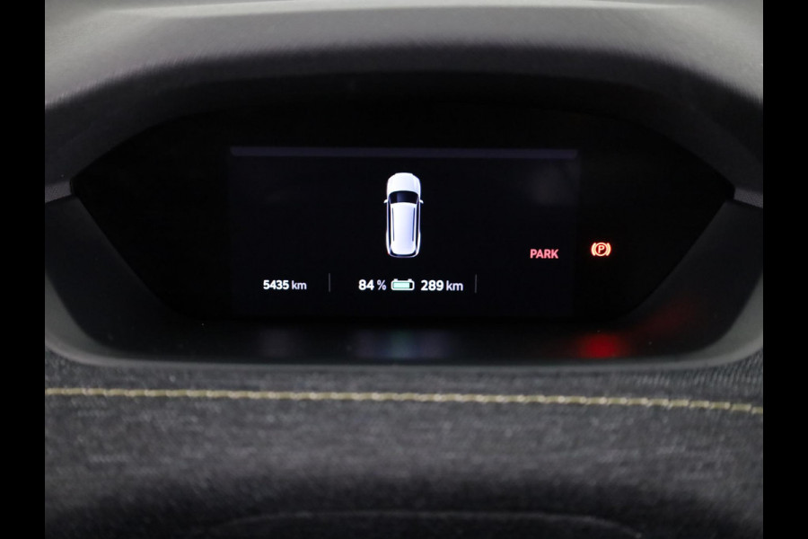 Škoda Elroq 60 Business Edition - Tour 204pk | Trekhaak | 21 inch Black | Stoelverwarming | Adaptive Cruise Control | Blind Spot