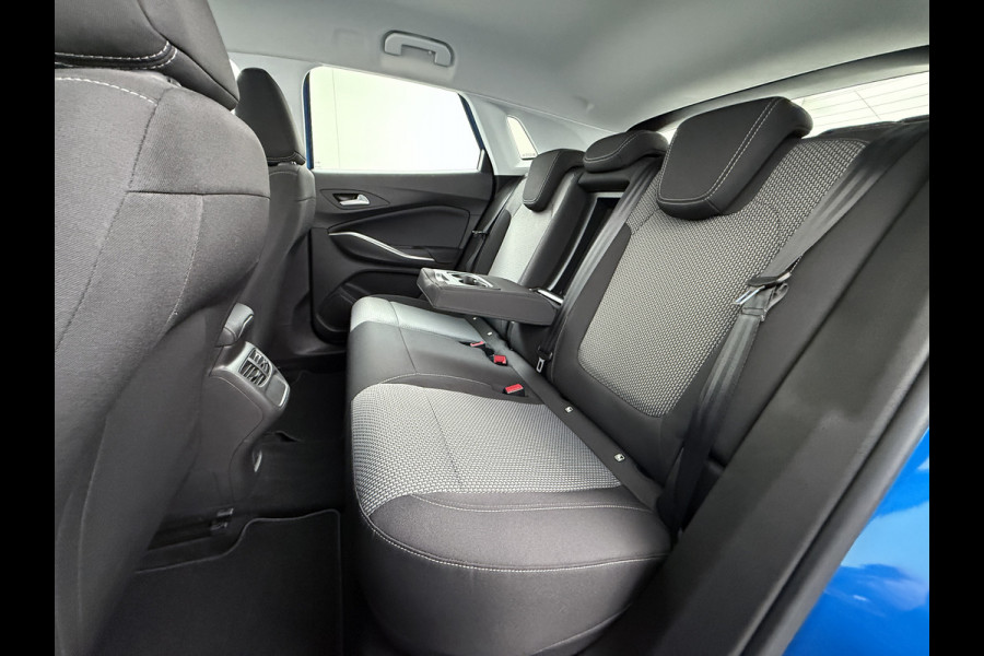 Opel Grandland 1.6T 225PK PHEV Hybrid AUT-8 Facelift Navi Ecc Apple Carplay Android Auto 360°Camera Adaptieve Cruise Control Pdc Plug-In Hybride DAB+ Lane Assist Stuur Verwarming Led Keyless Digitaal dashboard 1e Eigenaar Origineel Nederlandse Auto