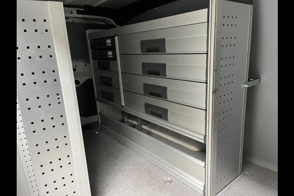 Peugeot Expert L3H1 SERVICEWAGEN AUTOMAAT 2.0 BlueHDI 145PK euro6 Long Premium, 3Persoons, BOTT INRICHTING, RIJKLAARPRIJS!