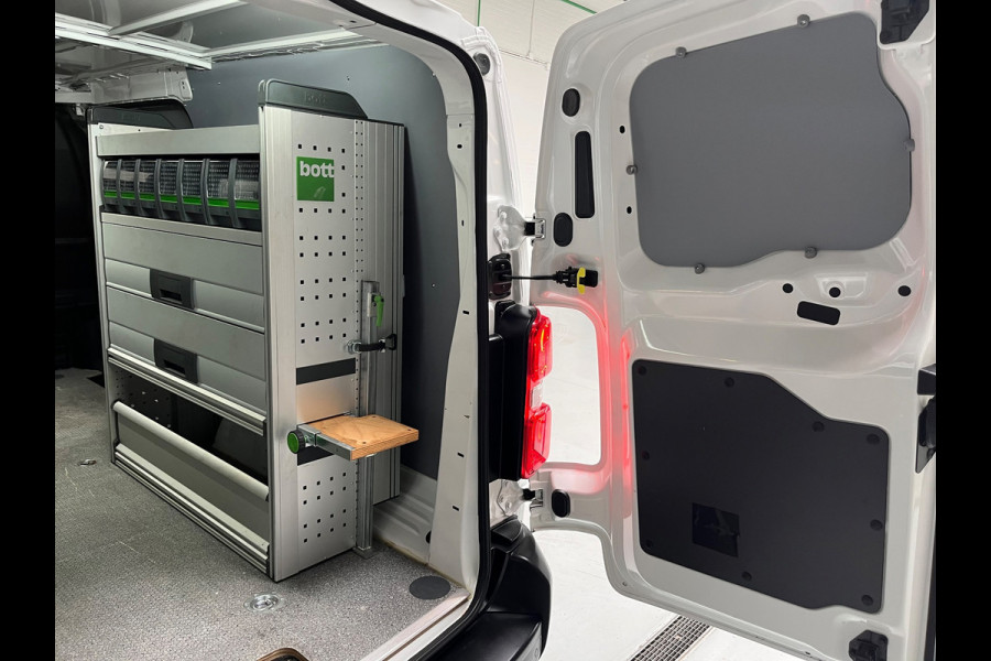 Peugeot Expert L3H1 SERVICEWAGEN AUTOMAAT 2.0 BlueHDI 145PK euro6 Long Premium, 3Persoons, BOTT INRICHTING, RIJKLAARPRIJS!