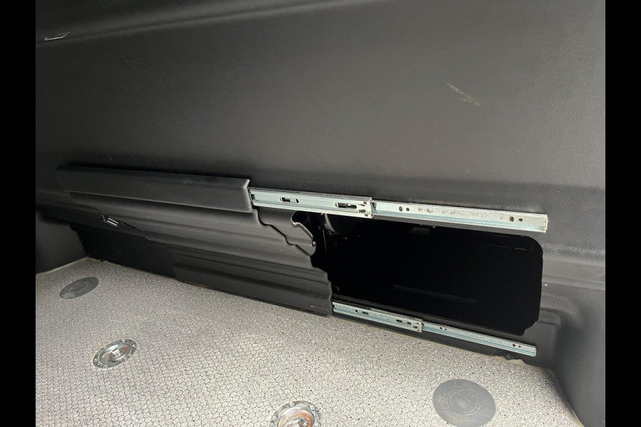 Peugeot Expert L3H1 SERVICEWAGEN AUTOMAAT 2.0 BlueHDI 145PK euro6 Long Premium, 3Persoons, BOTT INRICHTING, RIJKLAARPRIJS!