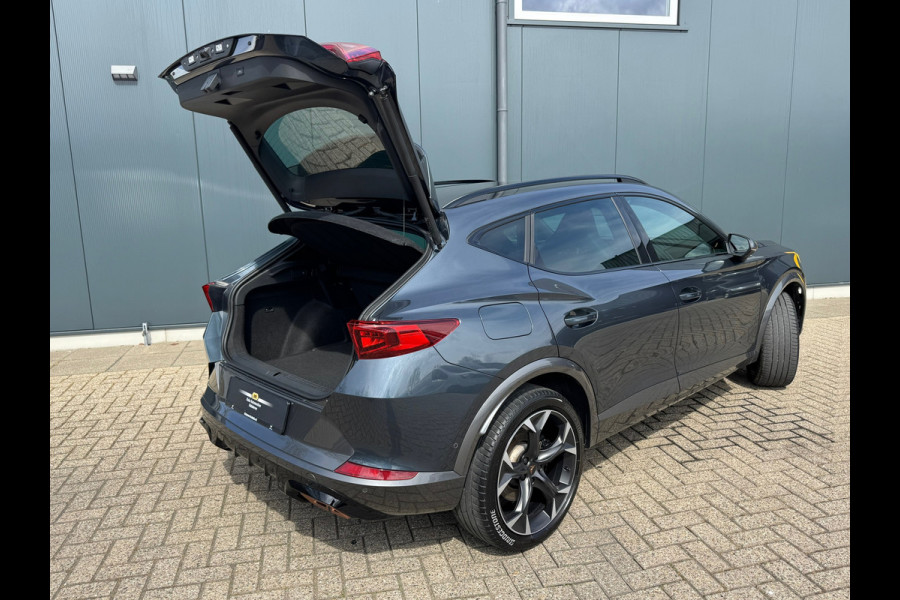 CUPRA Formentor 1.4 e-Hybrid 245pk * Trekhaak * Camera * Stoelverwarming * Elek. klep *