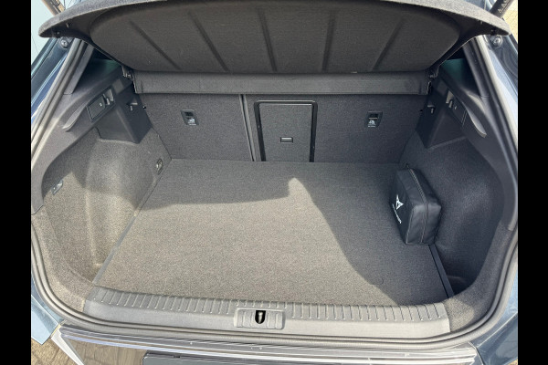 CUPRA Formentor 1.4 e-Hybrid 245pk * Trekhaak * Camera * Stoelverwarming * Elek. klep *