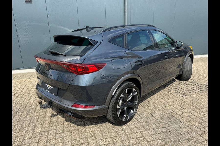 CUPRA Formentor 1.4 e-Hybrid 245pk * Trekhaak * Camera * Stoelverwarming * Elek. klep *