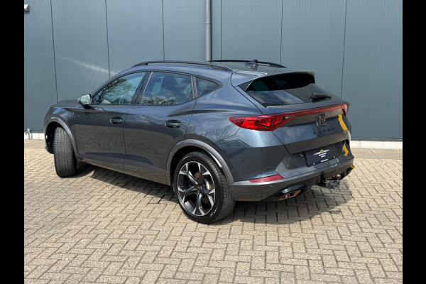 CUPRA Formentor 1.4 e-Hybrid 245pk * Trekhaak * Camera * Stoelverwarming * Elek. klep *