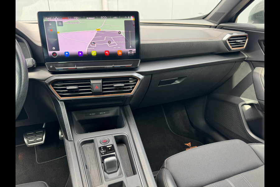 CUPRA Formentor 1.4 e-Hybrid 245pk * Trekhaak * Camera * Stoelverwarming * Elek. klep *