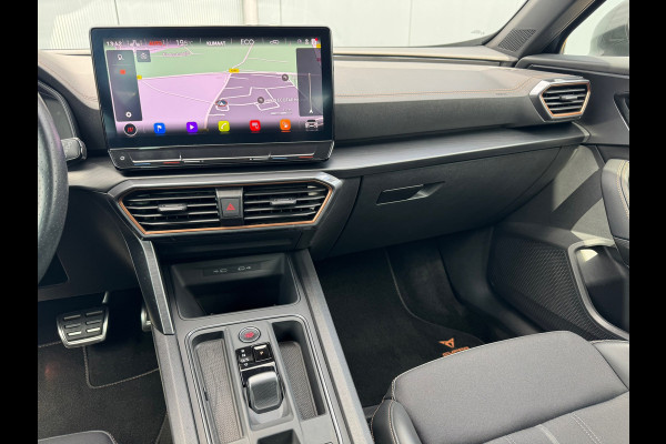 CUPRA Formentor 1.4 e-Hybrid 245pk * Trekhaak * Camera * Stoelverwarming * Elek. klep *