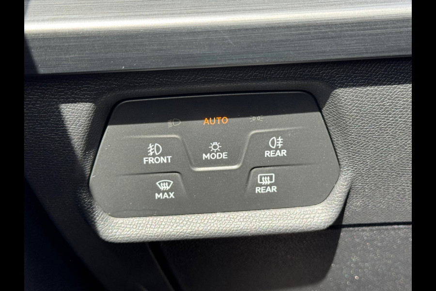 CUPRA Formentor 1.4 e-Hybrid 245pk * Trekhaak * Camera * Stoelverwarming * Elek. klep *