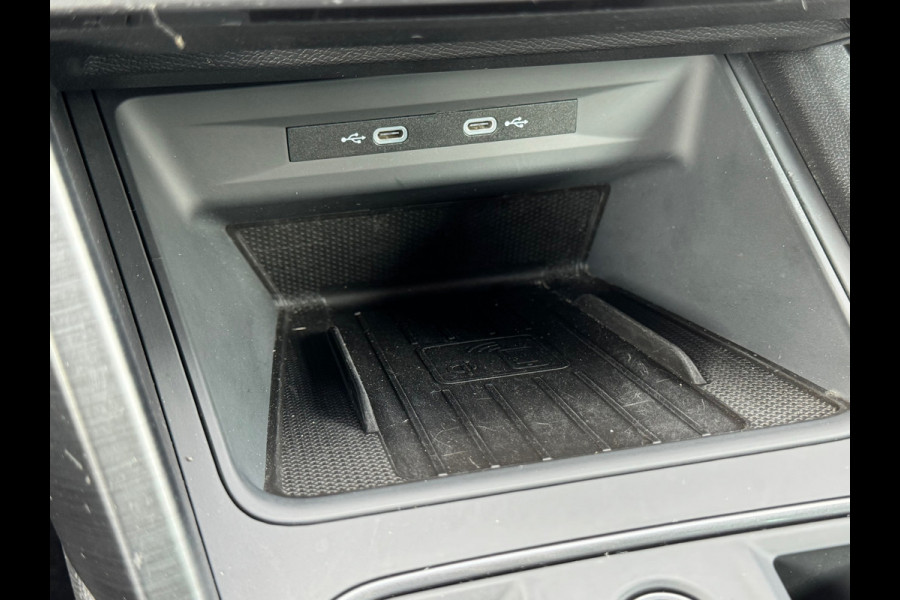 CUPRA Formentor 1.4 e-Hybrid 245pk * Trekhaak * Camera * Stoelverwarming * Elek. klep *