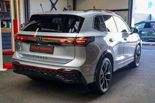 Volkswagen Tiguan 1.5 eTSI R-Line Edition | 360 camera | Massage | Stuurwiel Verwarming | IQ Light | NIEUW