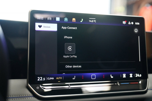 Volkswagen Tiguan 1.5 eTSI R-Line Edition | 360 camera | Massage | Stuurwiel Verwarming | IQ Light | NIEUW